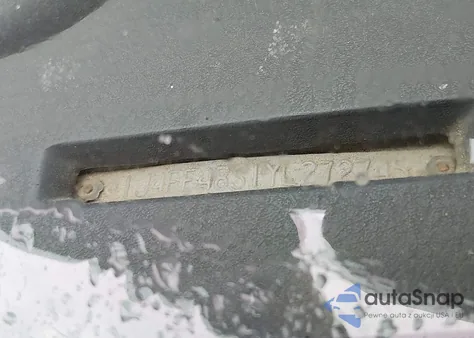 2000 Jeep Cherokee Sport z USA, uszkodzony, nr VIN 1J4FF48S1YL272745